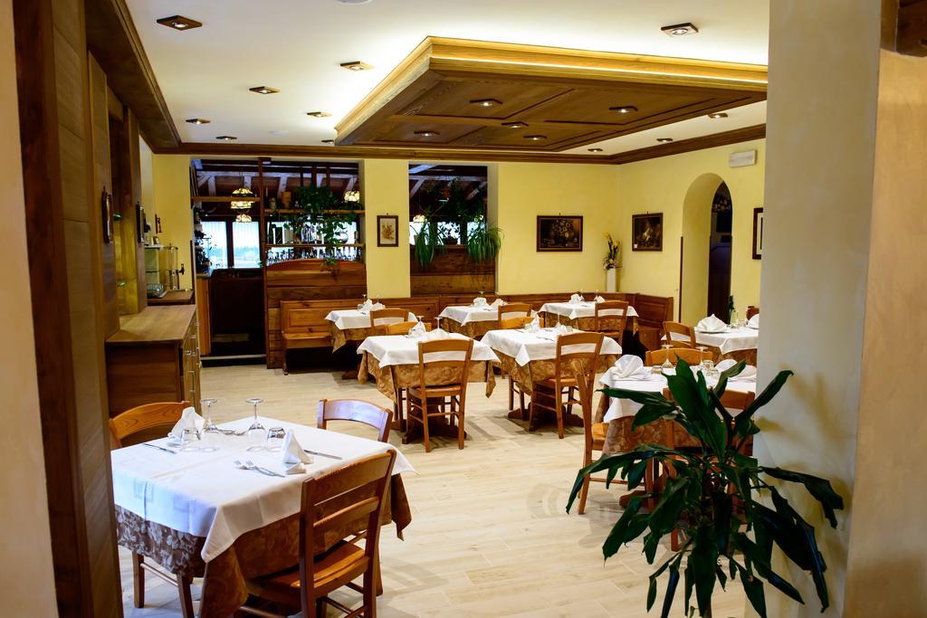 Hotel Beau Site Brusson Esterno foto