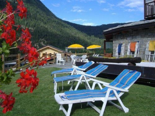 Hotel Beau Site Brusson Esterno foto