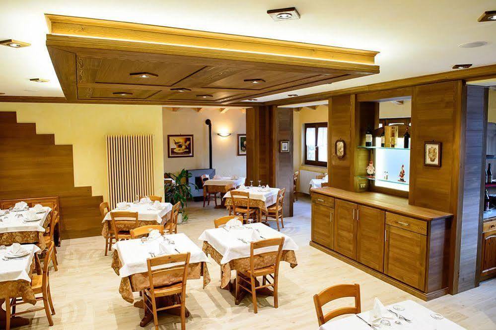 Hotel Beau Site Brusson Esterno foto
