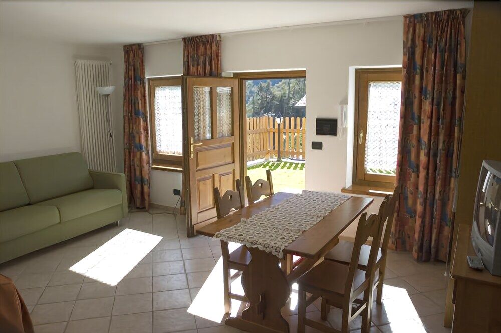 Hotel Beau Site Brusson Esterno foto